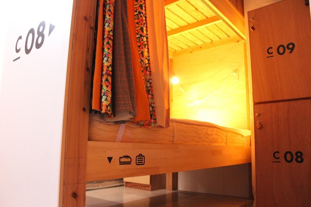 Hostel Tangatable Kitakjusu Kültér fotó